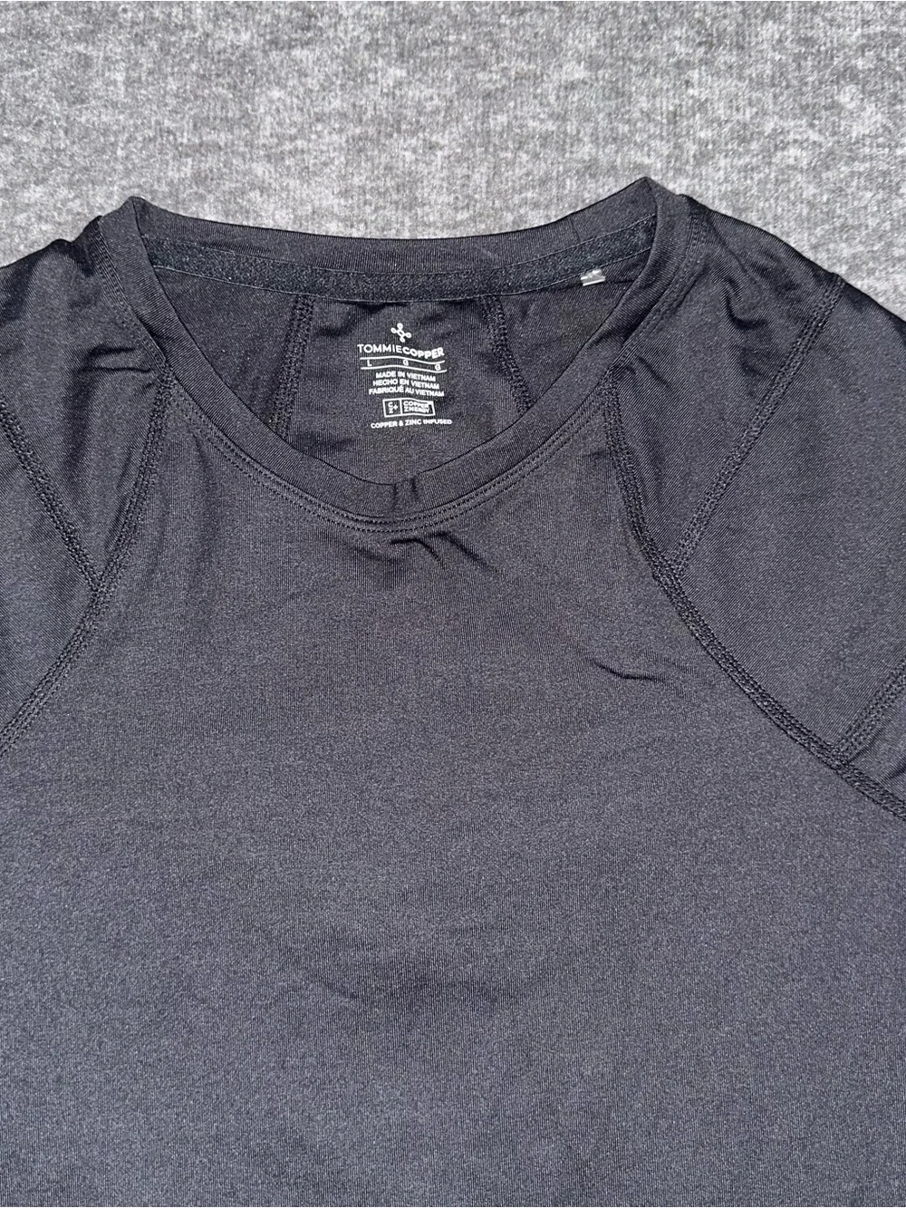 Tommie Copper Youth Large Black Compression Long Sleeve Performance Shirt